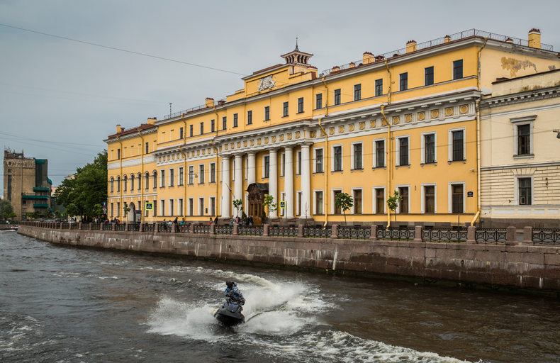 Юсуповский дворец)